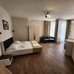Golden Sands Apartments Zlatna Kotva 아파트 *