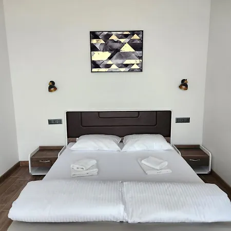 Golden Sands Apartments Zlatna Kotva アパート ゴールデンサンド